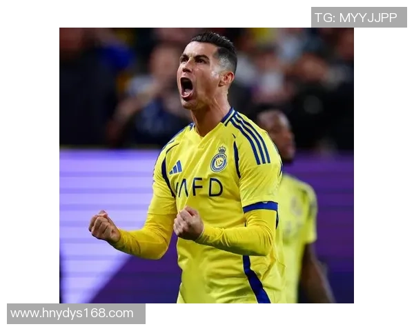 C罗足球服号码背后的故事与传奇成就解析 C罗足球服号码背后的故事与传奇成就解析