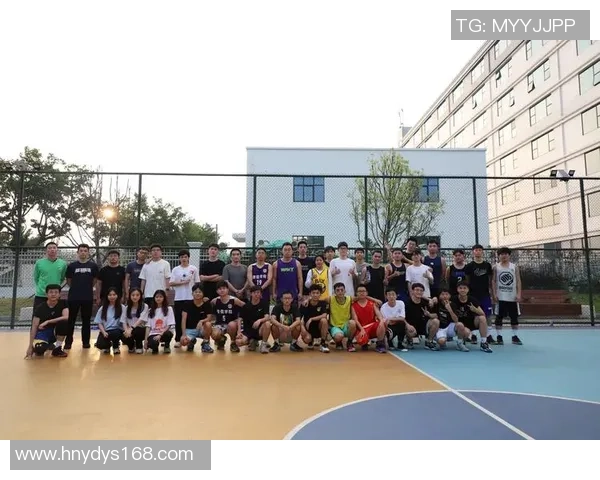 深圳篮球队实力分析与未来发展潜力的深度探讨 深圳篮球队实力分析与未来发展潜力的深度探讨