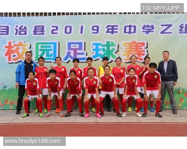 重庆足球队在总决赛中的速度优势分析与表现点评 重庆足球队在总决赛中的速度优势分析与表现点评