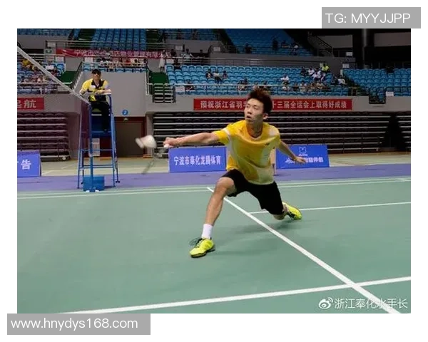 南京羽毛球队与广州羽毛球队赛后复盘分析两队状态与表现对比